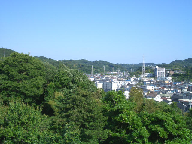 事務所から見える鎌倉の山々